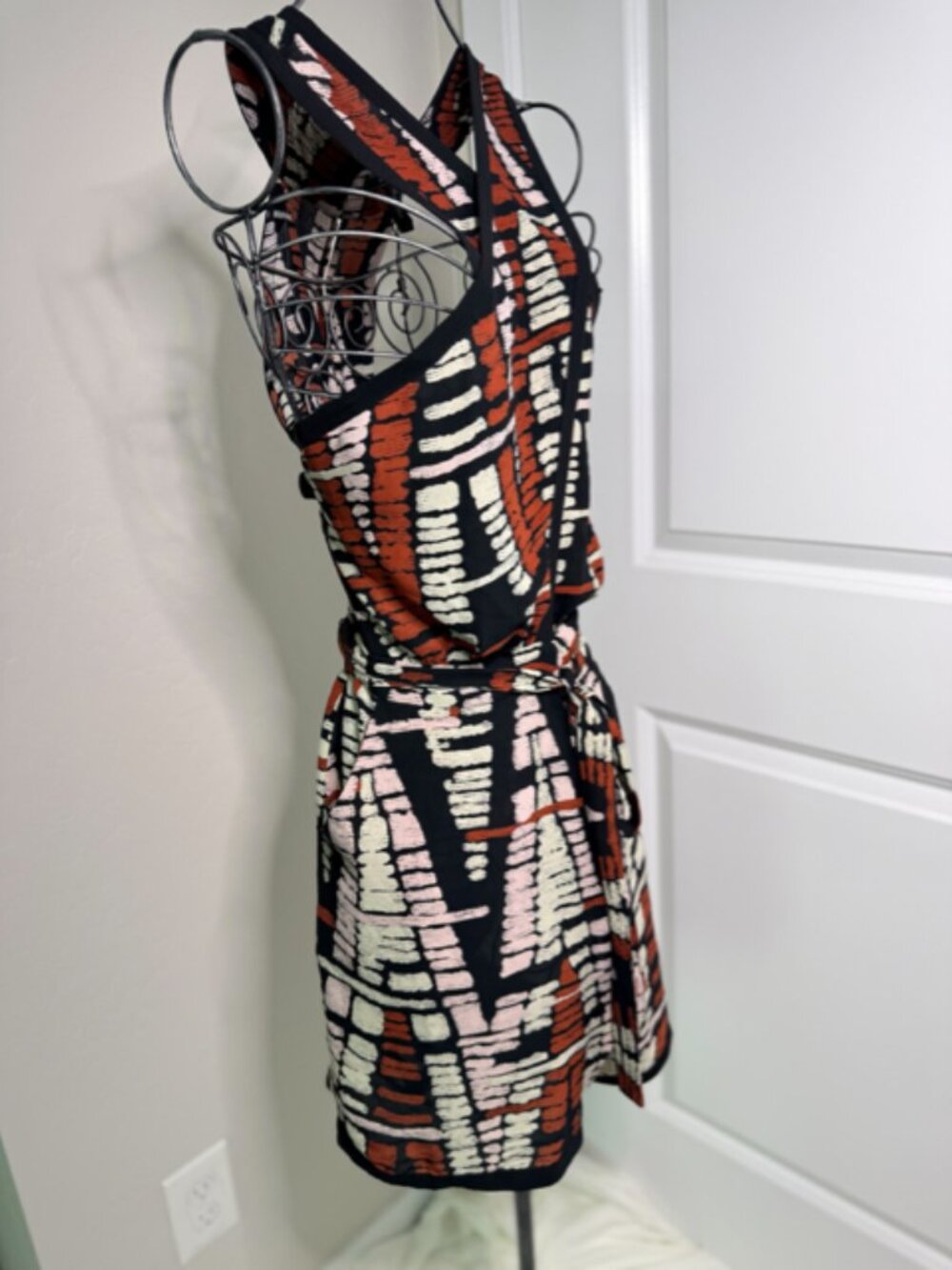 BCBGMAXAZRIA Printed Halter Romper, Size L - Picture 4 of 12